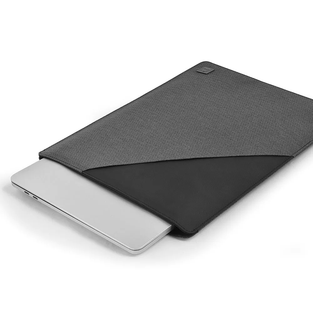 Wiwu Blade Sleeve Macbook Protector (Macbook Pro 13.3”)